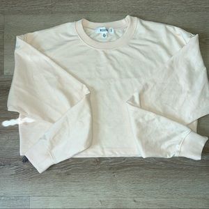 Cropped creme Missguided sweatshirt